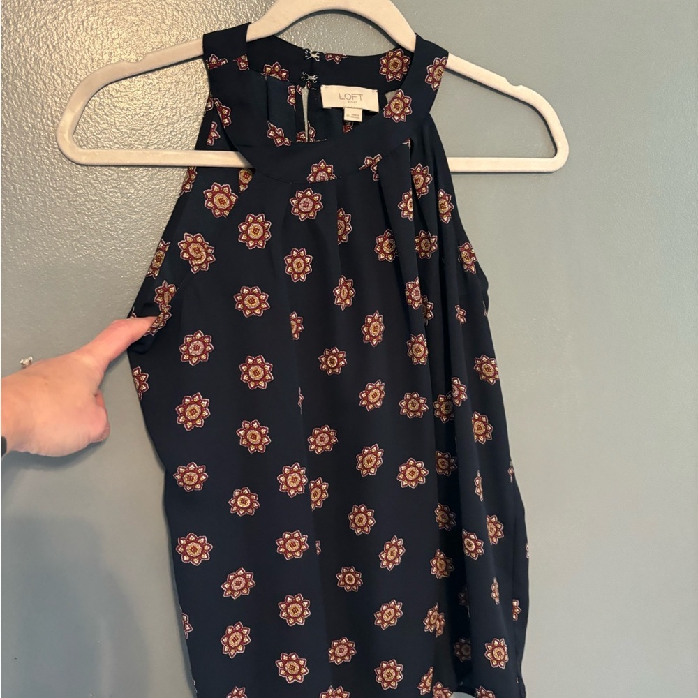 Two (2) Floral Loft Sleeveless Chiffon Blouses - Picture 7 of 10